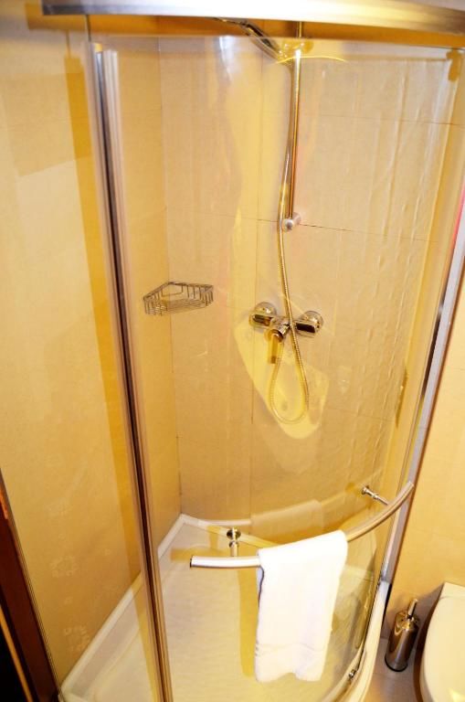 Отель Hotel Berthelot Бухарест