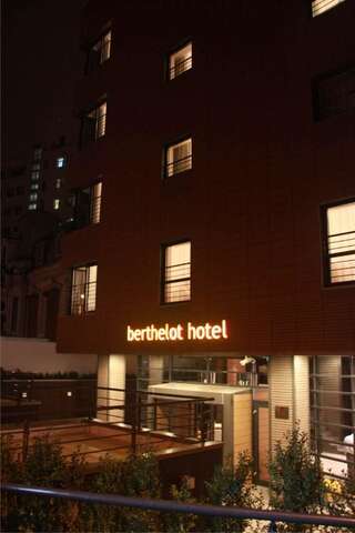 Отель Hotel Berthelot Бухарест-1