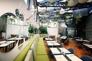 Отель Hotel Berthelot Бухарест-7